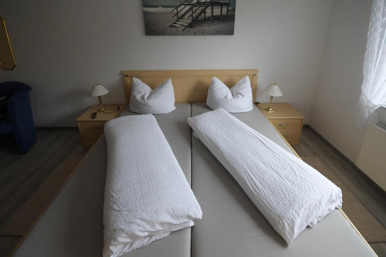 Zimmer Ohne Fruehstueck In Der Forellenzucht Burgen  Exterior foto